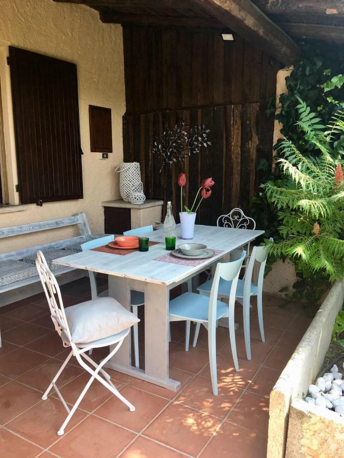 Casa Laura Garda Lago ปอสโซเลงโก ภายนอก รูปภาพ
